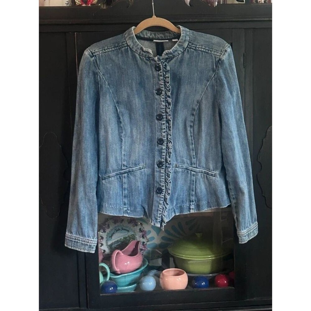 NY&Co Ruffled Button Up Jean Jacket V-Cut Hem Faded Blue Denim Large